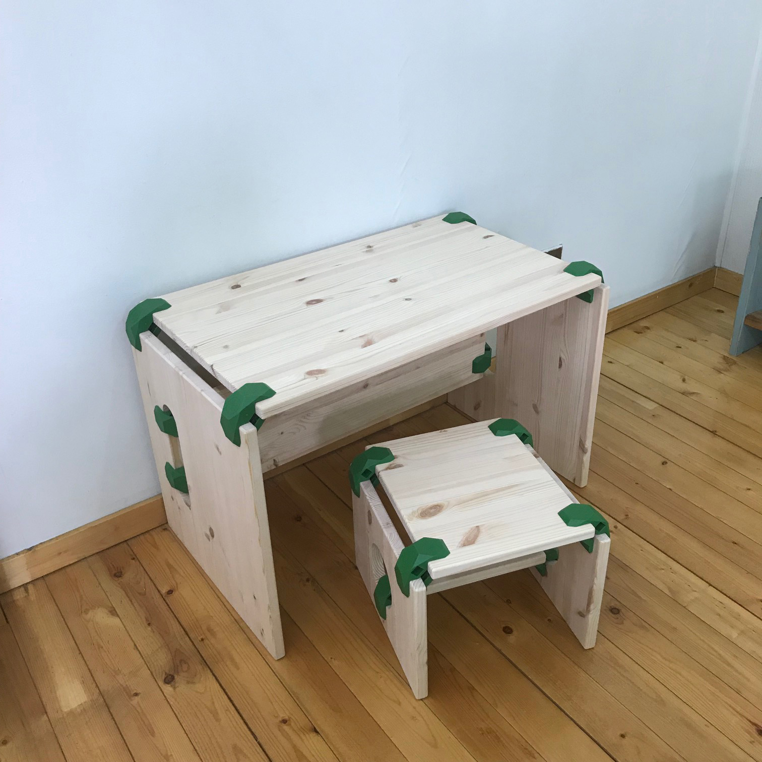 プレイウッド PLAYWOOD